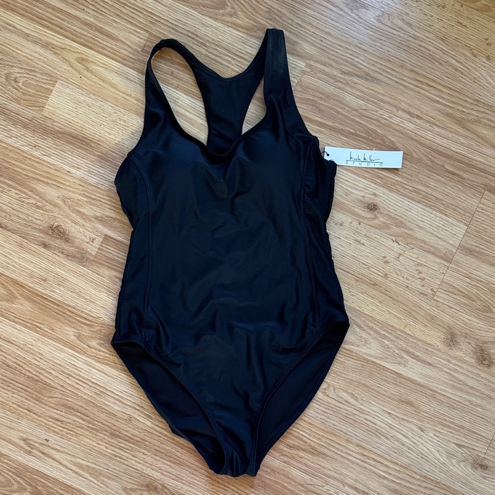 Nicole Miller Racerback One Piece ✨ size L